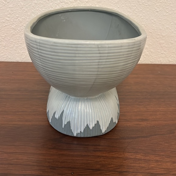 By Anthropologie Modern Style Planter - Picture 6 of 7